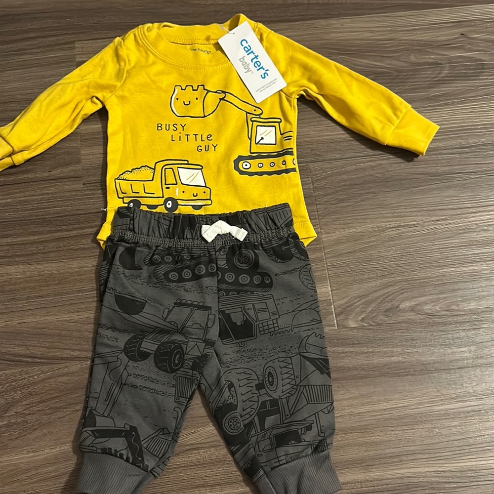 Carters matching set BRAND NEW